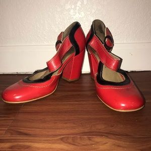 👠Retro Pinup Heels!